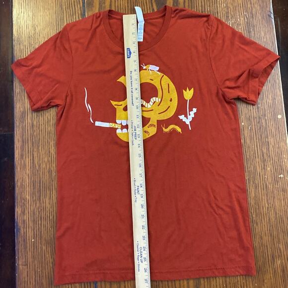 Men’s Unisex Smoking Skull T Shirt Size Medium Portland Maine Pinecone+Chickadee - Picture 5 of 8